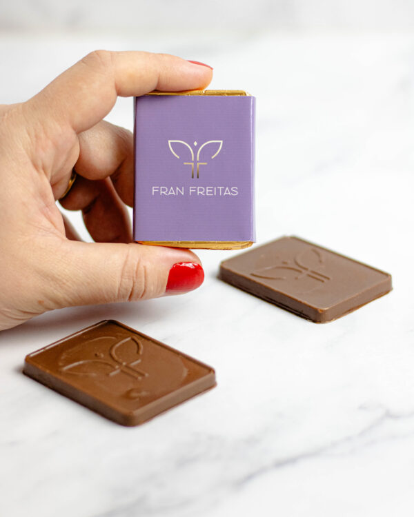 Barrinha de Chocolate Personalizada em Relevo - Imagem 2