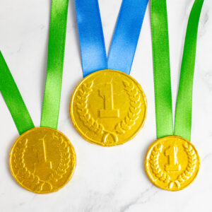 Medalha de Chocolate ao Leite com personalização padrão (1,2 ou 3)