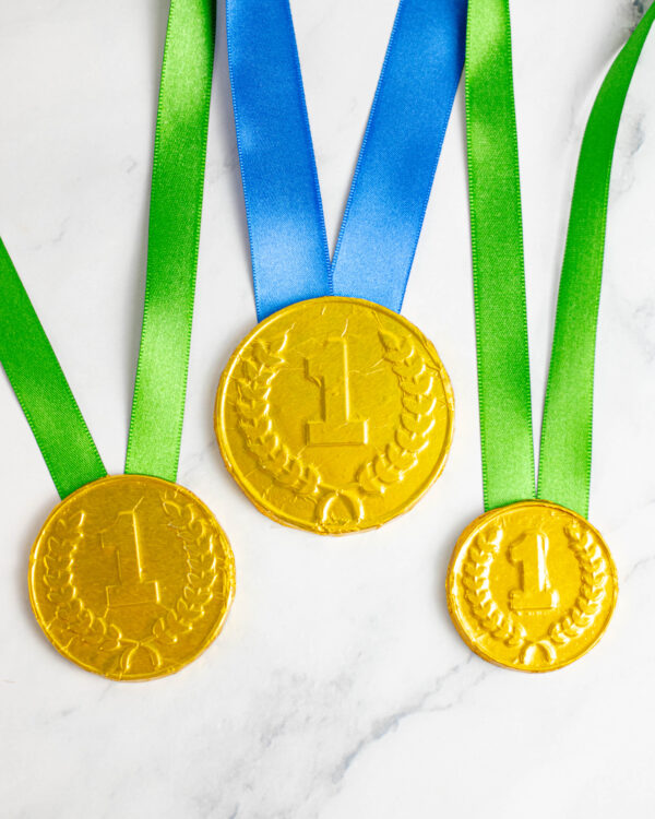 Medalha de Chocolate ao Leite com personalização padrão (1,2 ou 3)