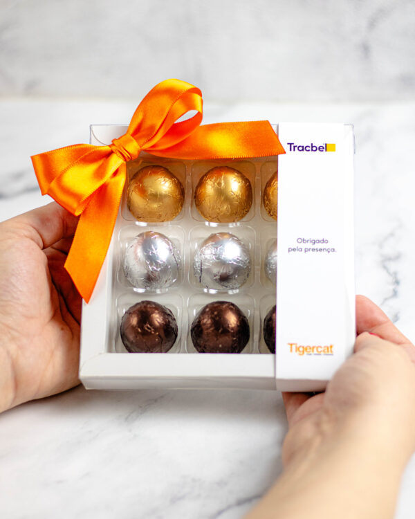 Caixa 9 Bombons Personalizada