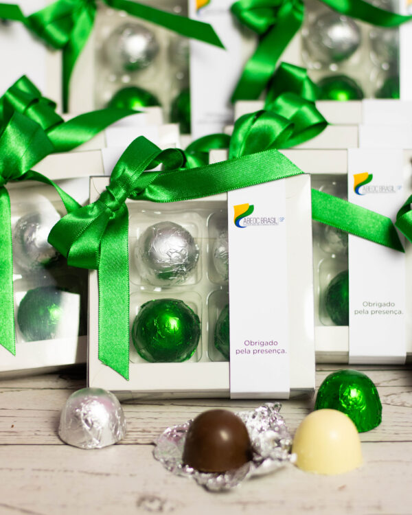 Caixa 4 Bombons Personalizada - Imagem 3